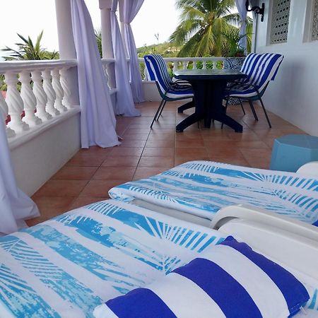 Caribbean Sea View Holiday Apartments Méro エクステリア 写真